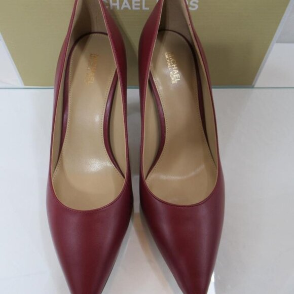 Michael Kors Clara Mid Heel Pointed toe Pump Mulberry Leather - Picture 5 of 5
